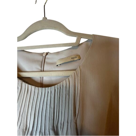 Deco Beige Silk Dress - Picture 3 of 16